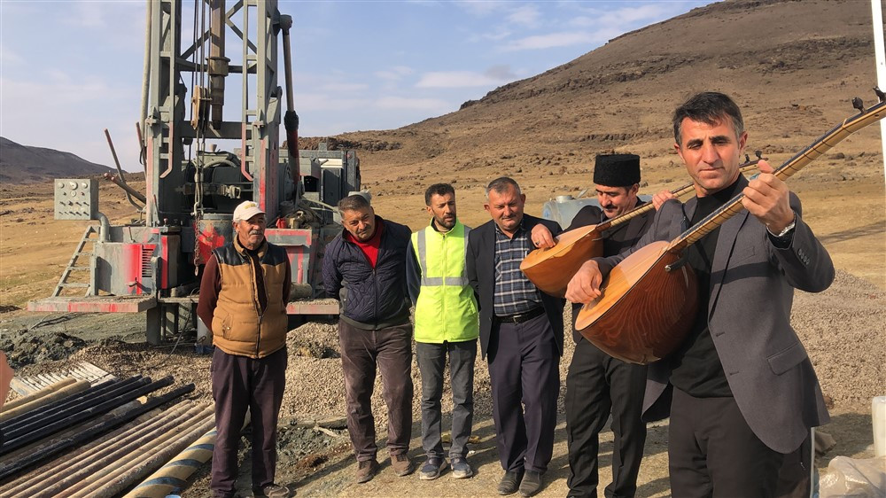 Karahan köyünde sazlı-sözlü su açılışı